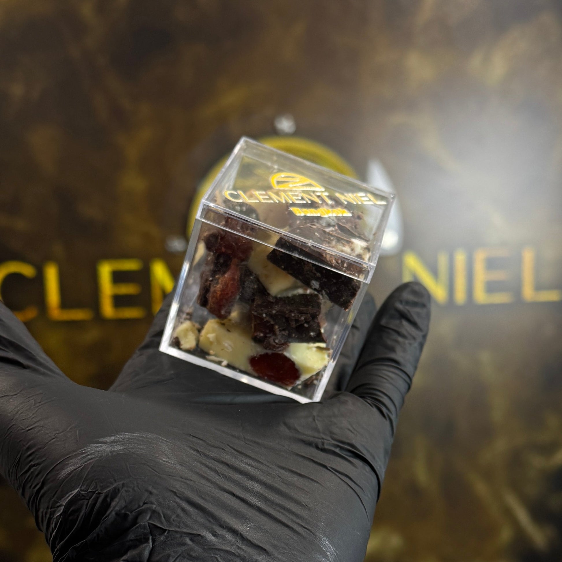 Strawberry Lover 70g Clement Niel - Chocolatier
